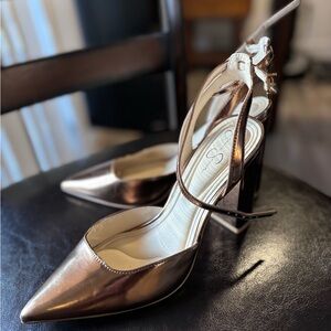 “Jessica Simpson Nazela Two-Piece Pointed-Toe Pumps”